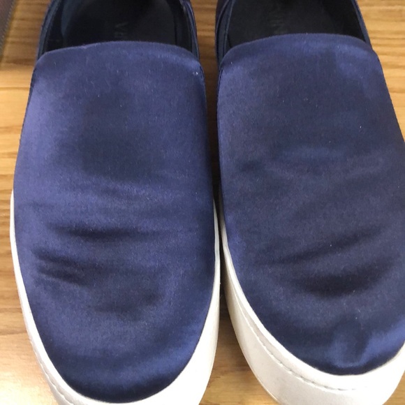 Like new Vince navy platform slip on sneakers - Picture 6 of 6